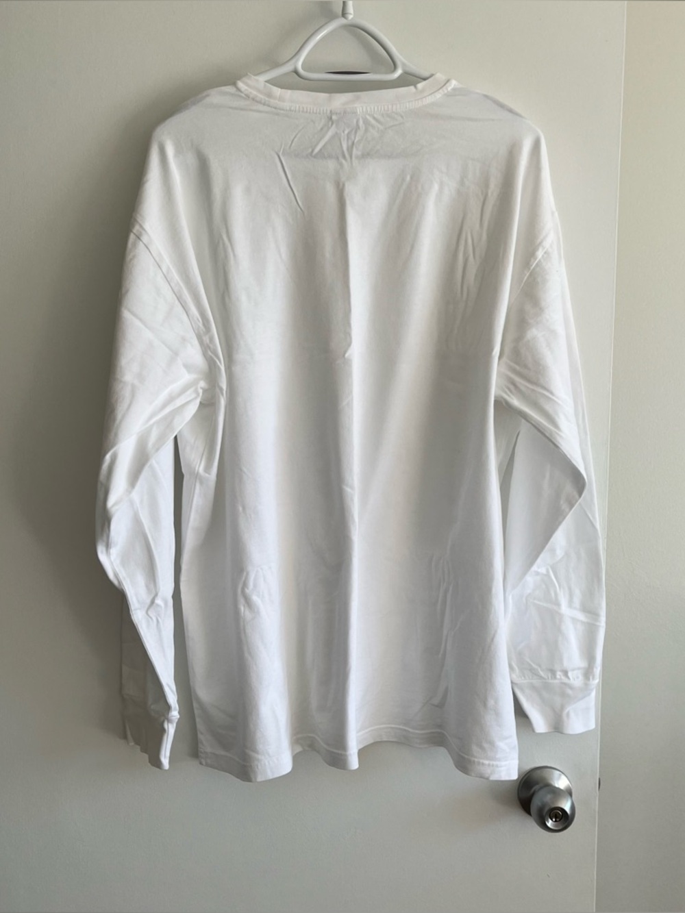 Aritzia Tna⎜BOYFRIEND LONGSLEEVE⎜WHITE - Picture 3 of 10